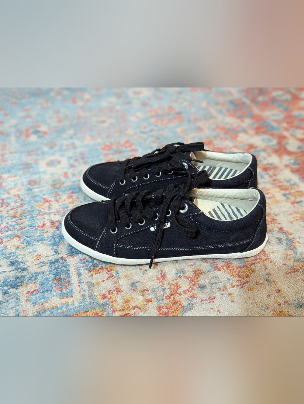 Taos Moc Star 2 Shoes Women’s 8 Black Low Top Walking Athletic Support Sneakers